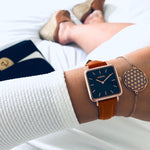 square watch vegan leather rose gold, black and brown. vegane uhr