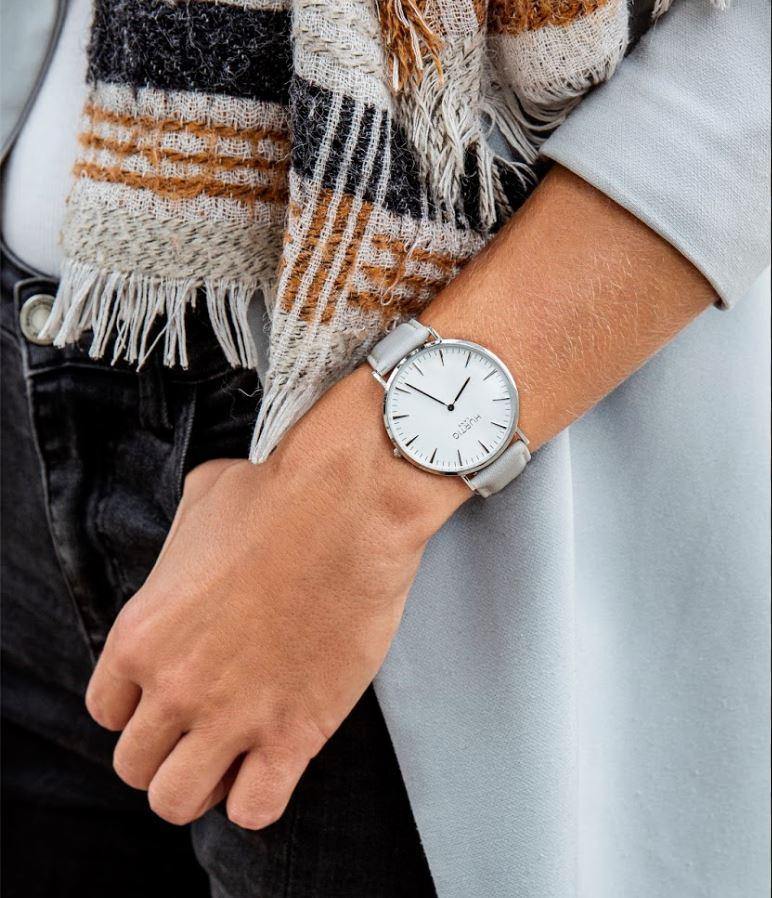 Vegan leather watch silver, white and grey- hurtig lane- vegane uhren